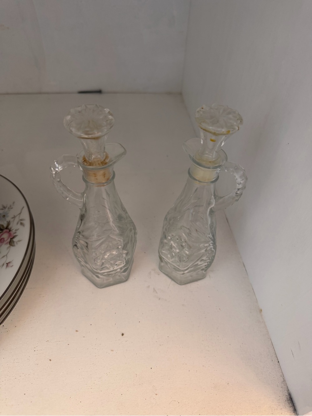 Vintage Anchor Prescut Glass Oil & Vinegar Cruets With Stoppers Star Of David